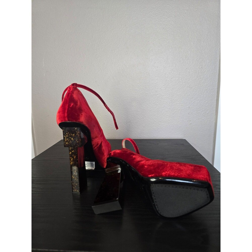 Aperlai red Cosplay / Christmas heels made in Italy NWOT women's size 38 - Picture 9 of 12